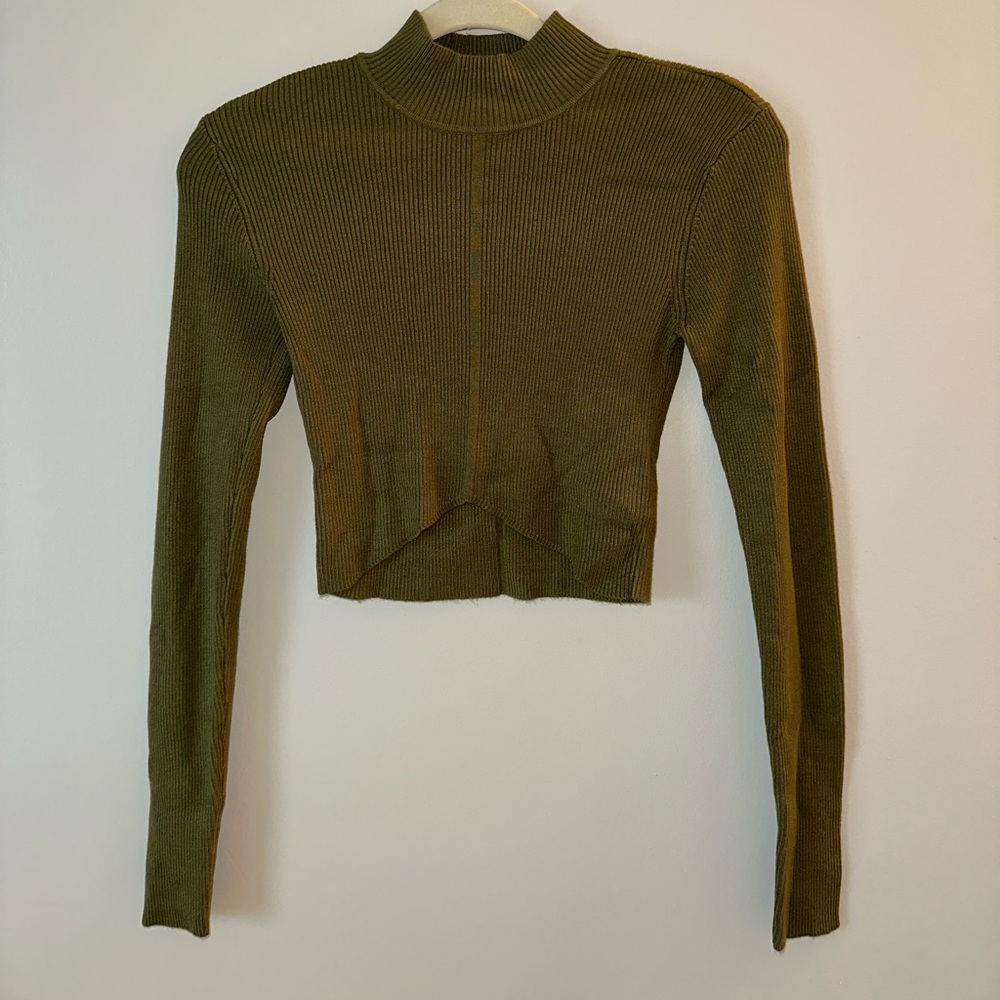 Brand New Garage Sweater Crop Long Sleeve